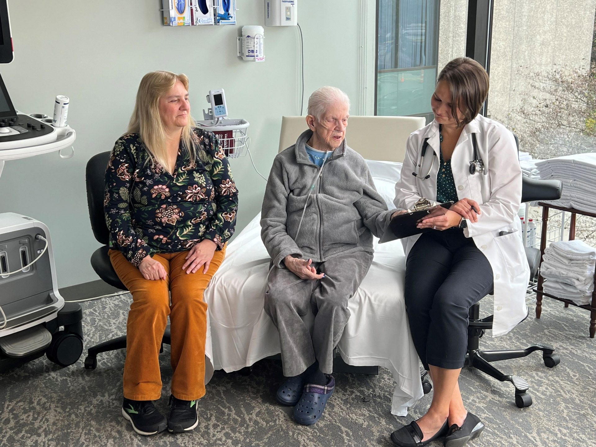 Fall Prevention and Delirium Screening are the Most Effective Interventions for Improving Surgical Outcomes in Older Adults (via facs.org)