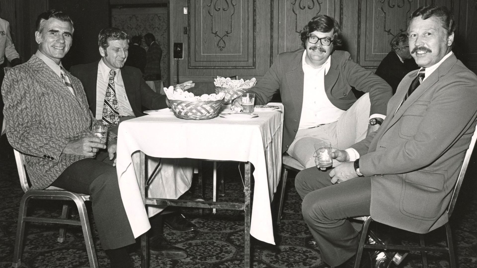 1975-2.jpg