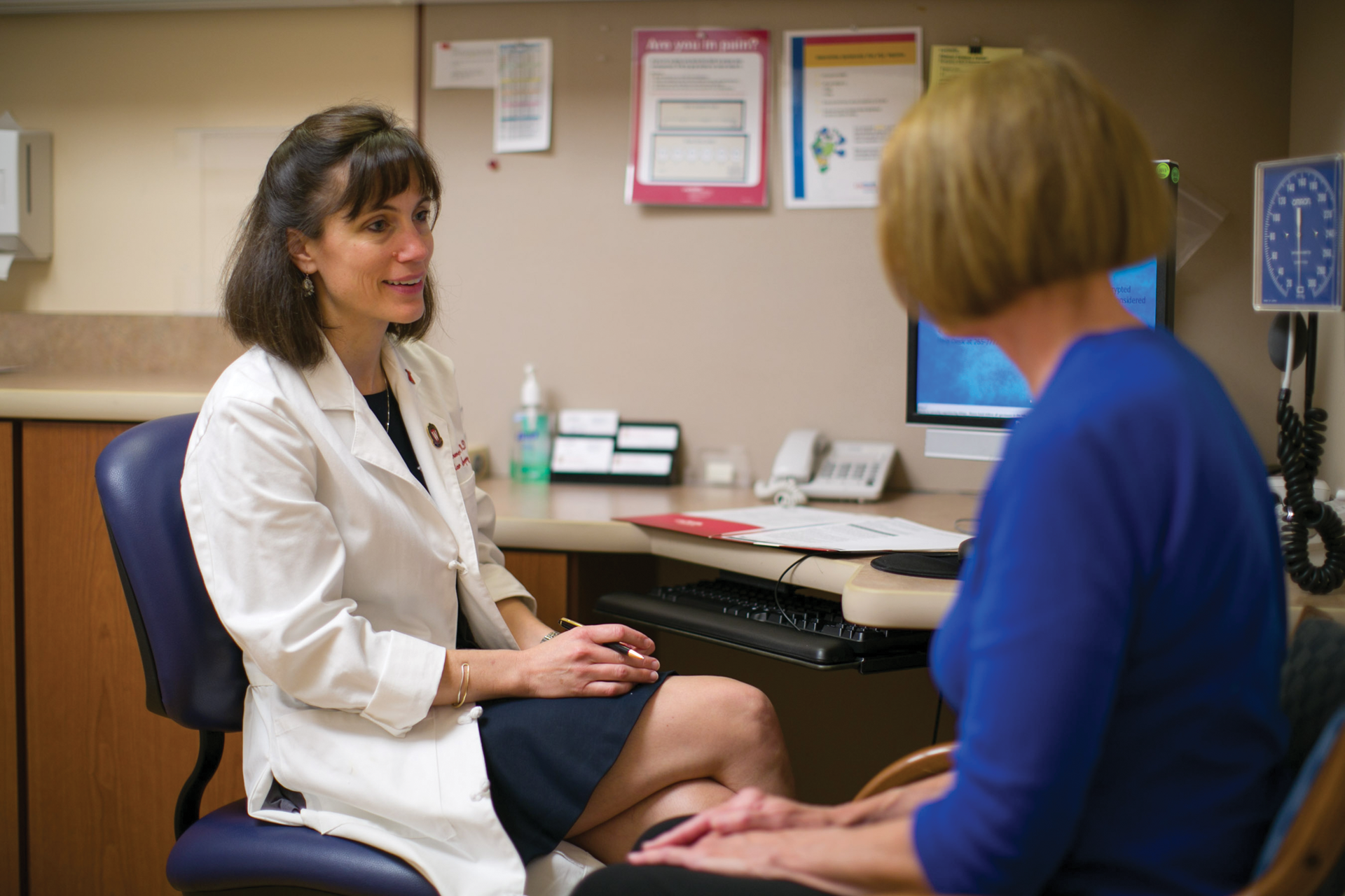 Dr. Gretchen Schwarze is a nationally recognized expert in surgical decision-making, informed consent, and end-of-life care.