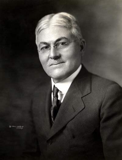 George Crile, MD, FACS (1864-1943) (Photo credit: Moffett, Chicago, 1920)