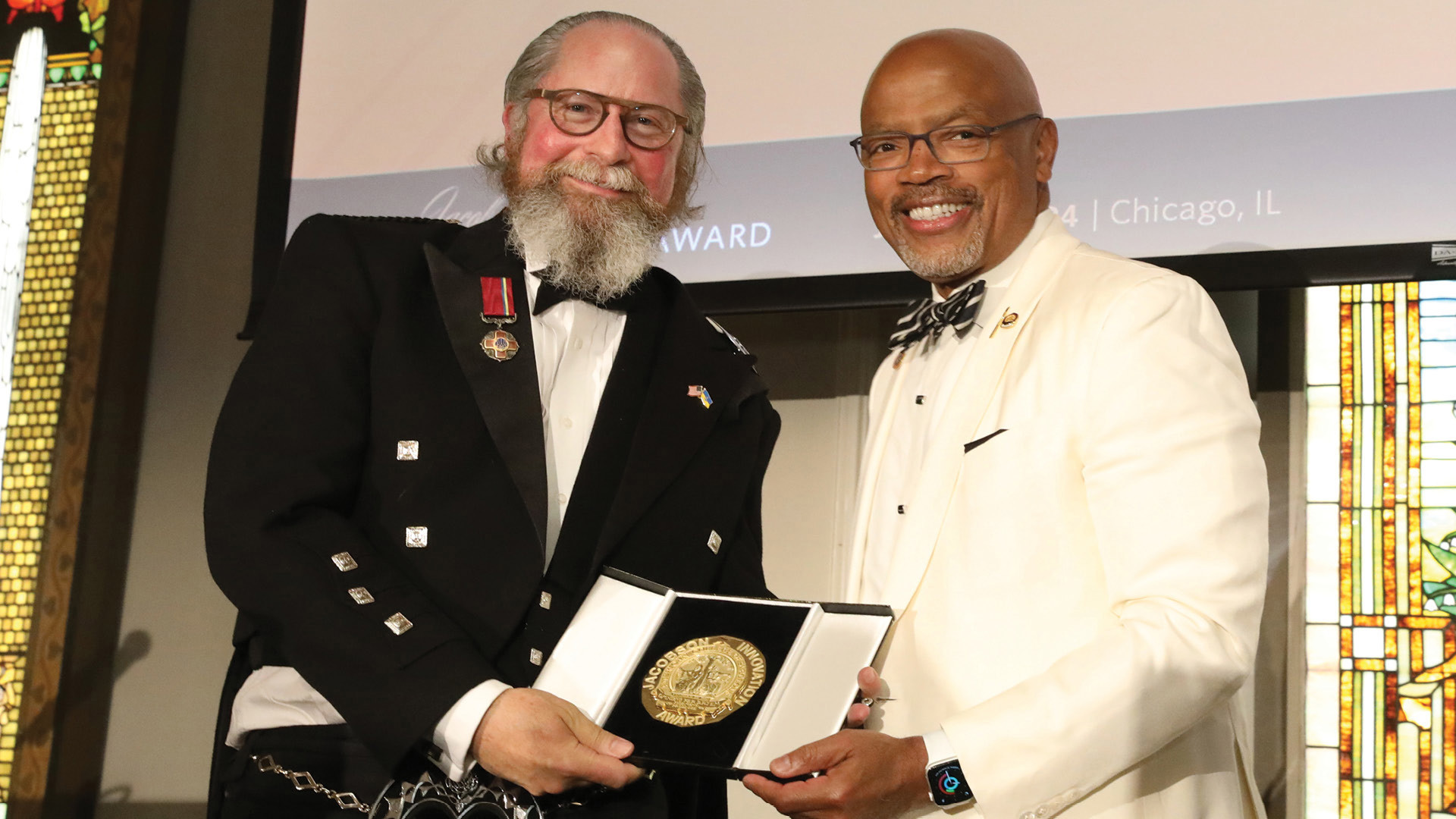 Dr. Robert Montgomery Receives 2024 Jacobson Innovation Award