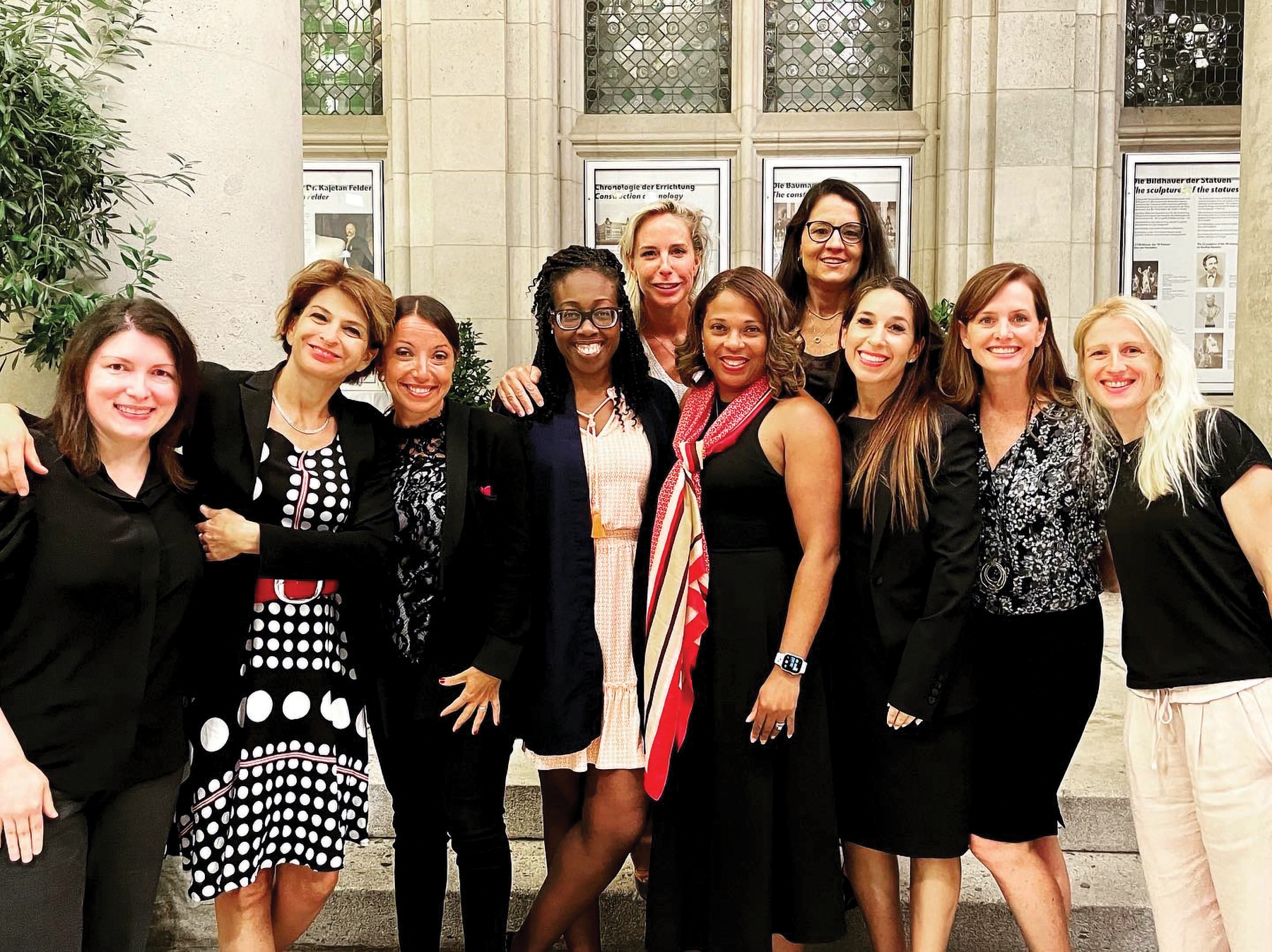 International leaders in general thoracic surgery, including Drs. Leah Backhus and Mara Antonoff, attended the 2022 World Conference on Lung Cancer in Vienna, Austria.