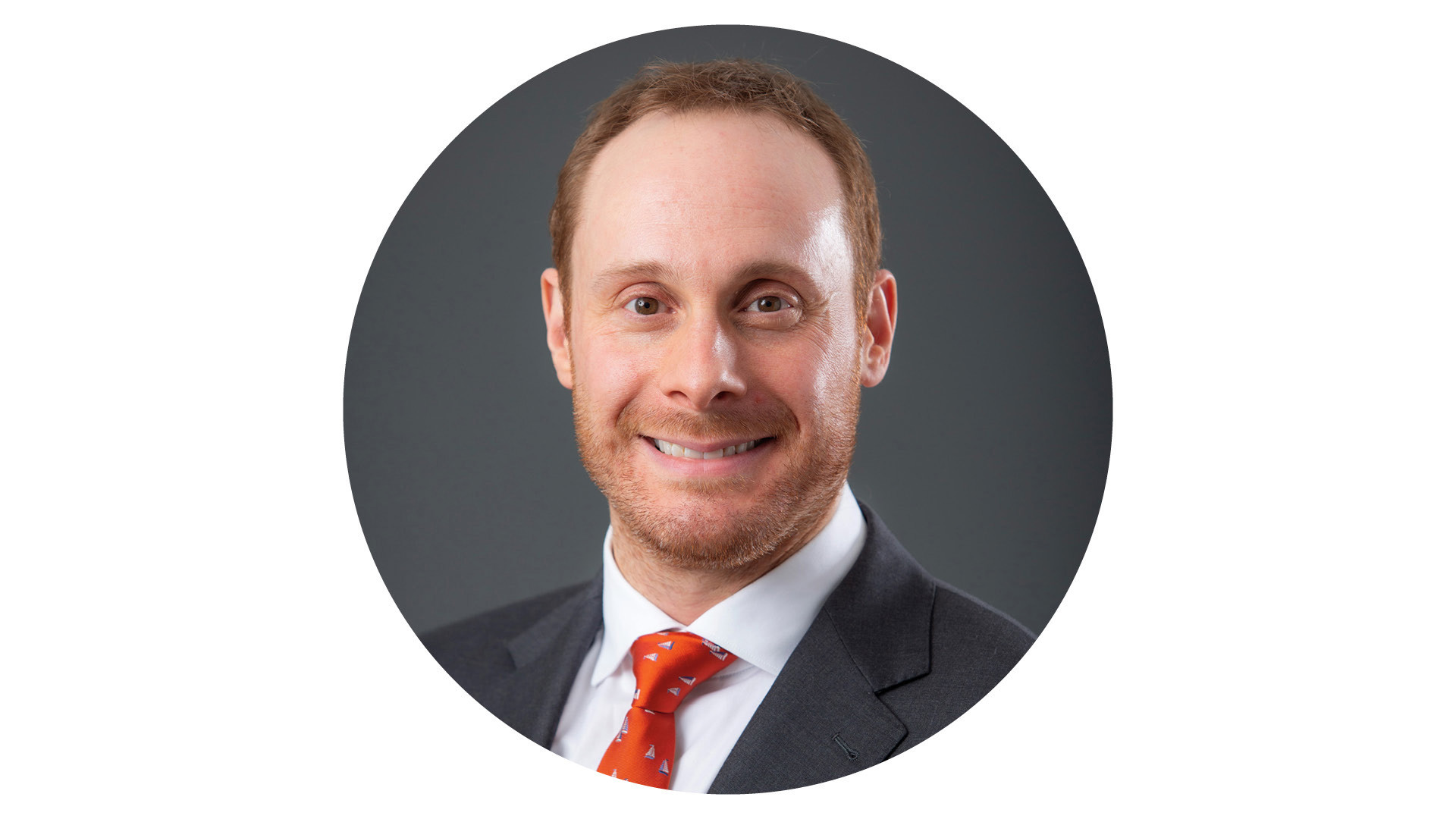 Dr. Jesse Columbo Receives Clowes Award