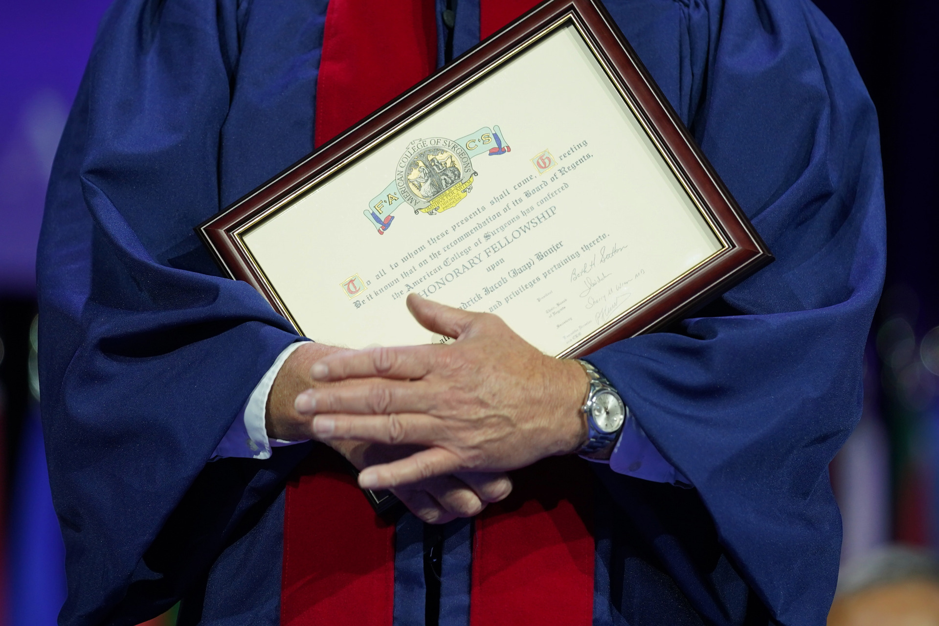 Eight Renowned Surgeons Receive Honorary ACS Fellowship