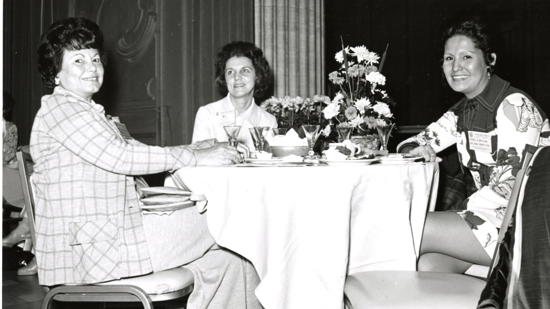 attendees-taking-part-in-the-ladies-programming-1973-cropped-2.jpg