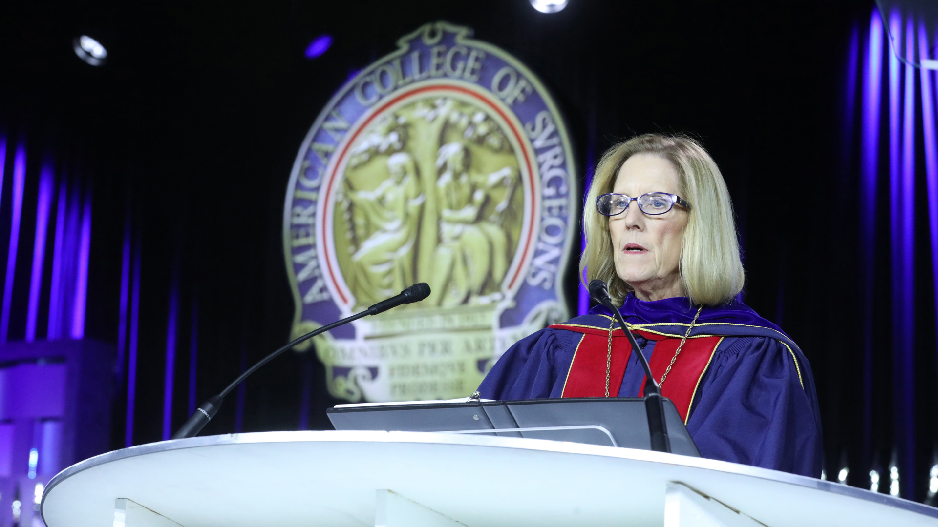 ACS President Encourages Surgeons to Excel Together