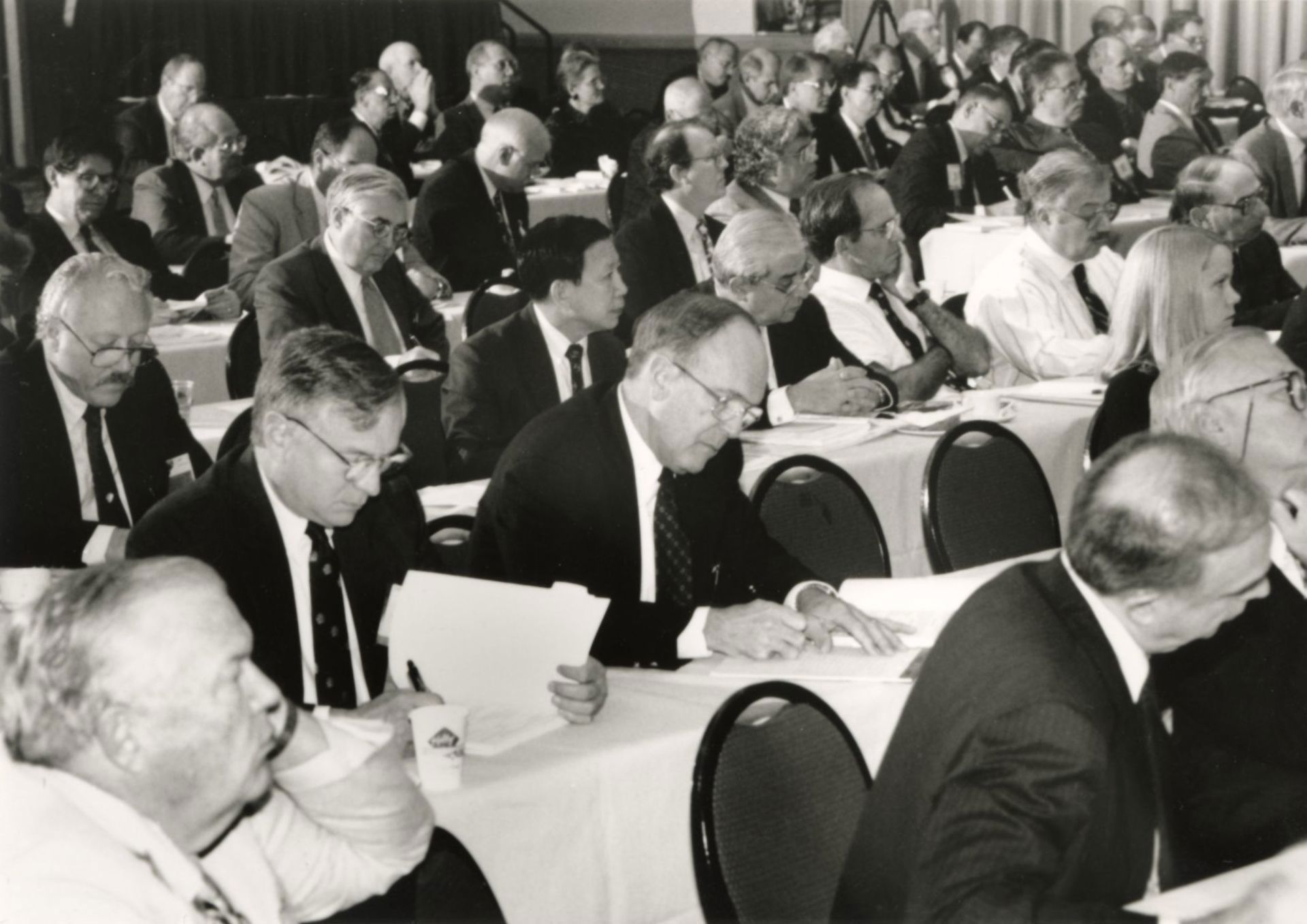 attendees-in-an-educational-session.jpg (1)