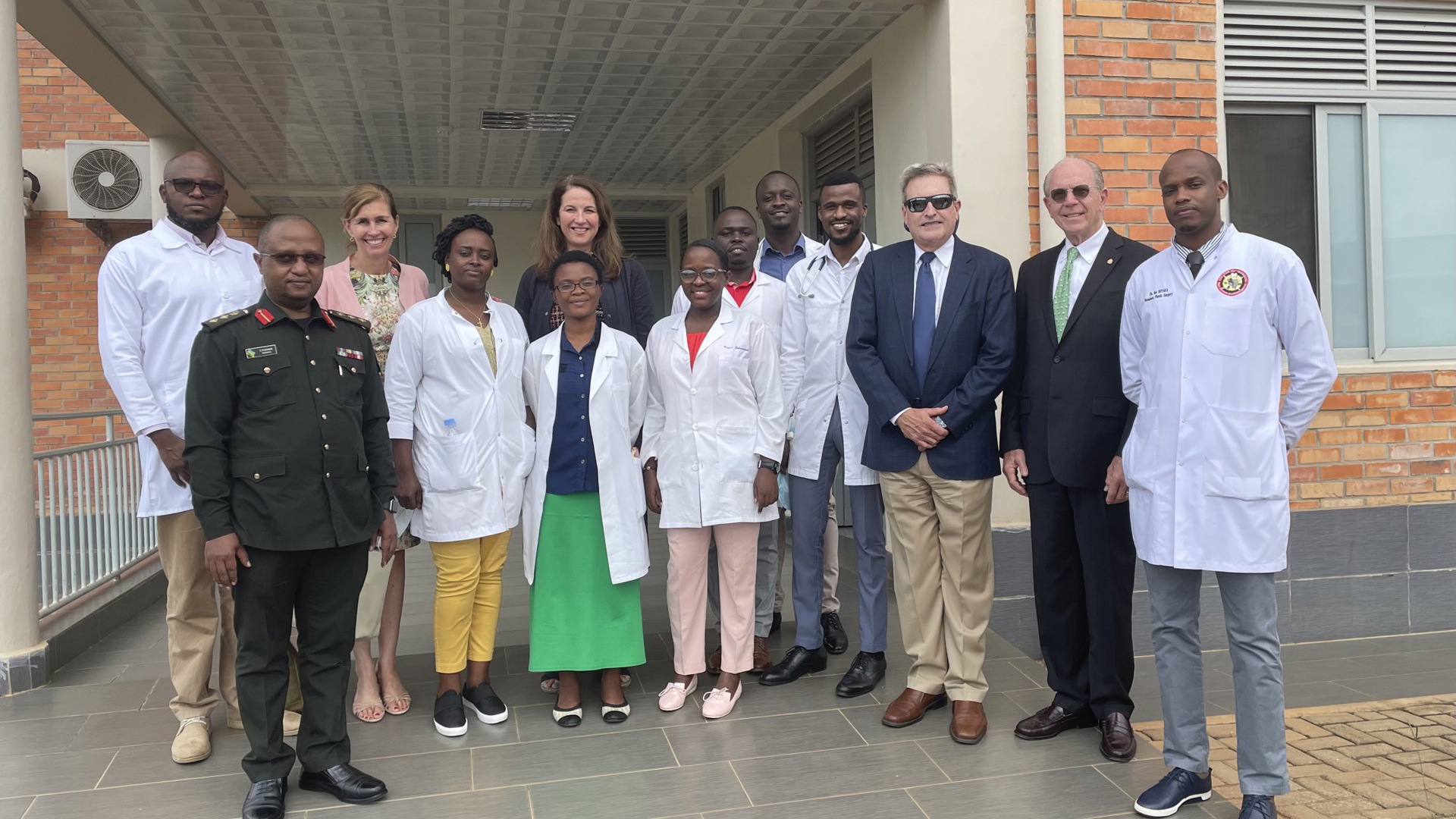 rwanda-plastic-maxillofacial-group.JPG