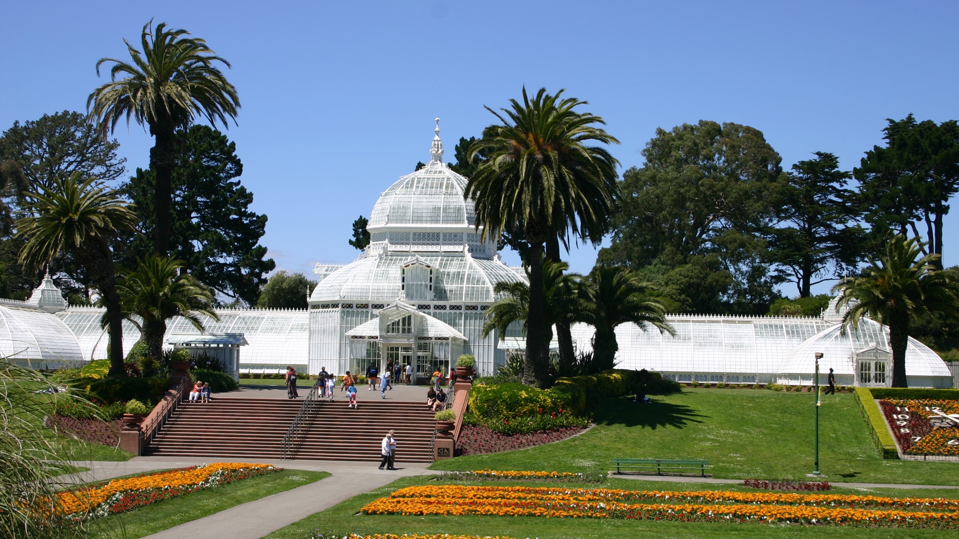 sanfranciscogoldengateparkconservatoryofflowers.jpg
