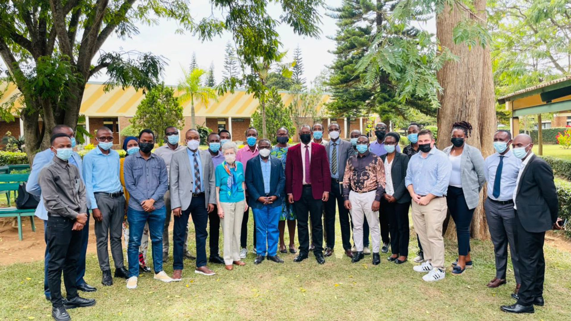 rwanda-cardiothoracic-group.JPG