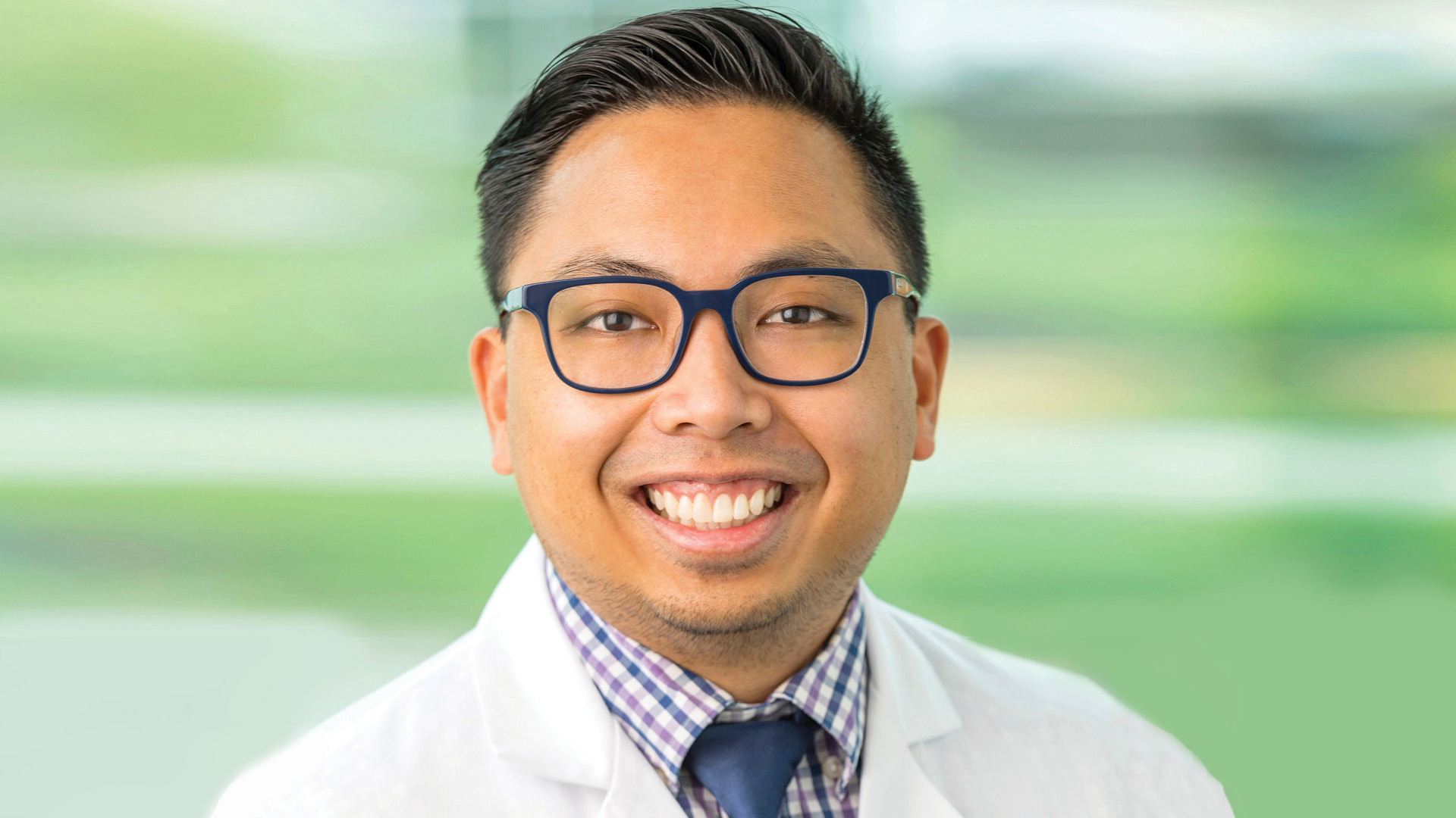 Surgeon Advocacy during Training: Professional Interest or Physician Responsibility?