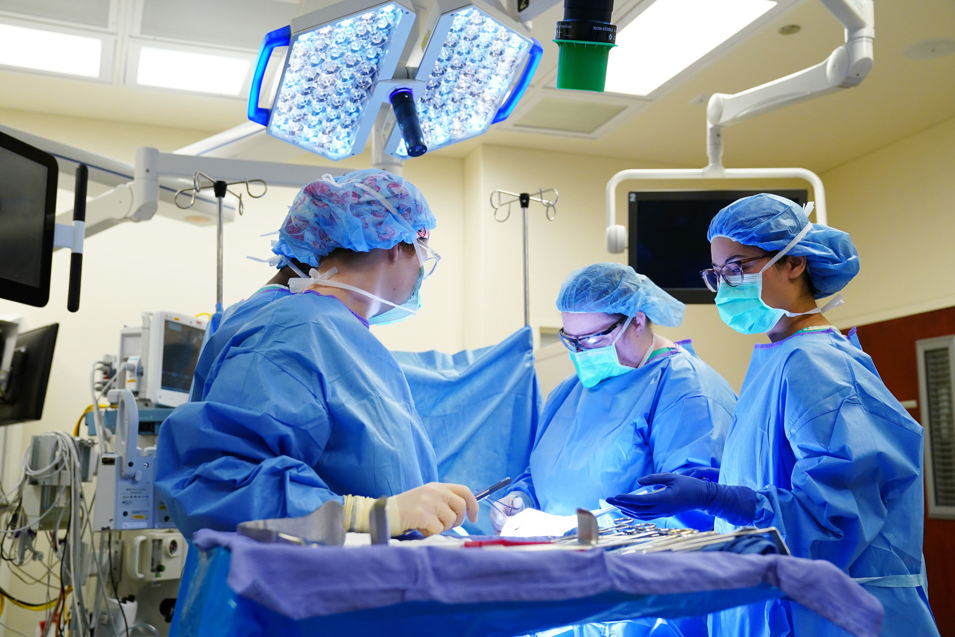 ACS Urges Congress to Stabilize Medicare Physician Payment and Protect Access to Surgical Care