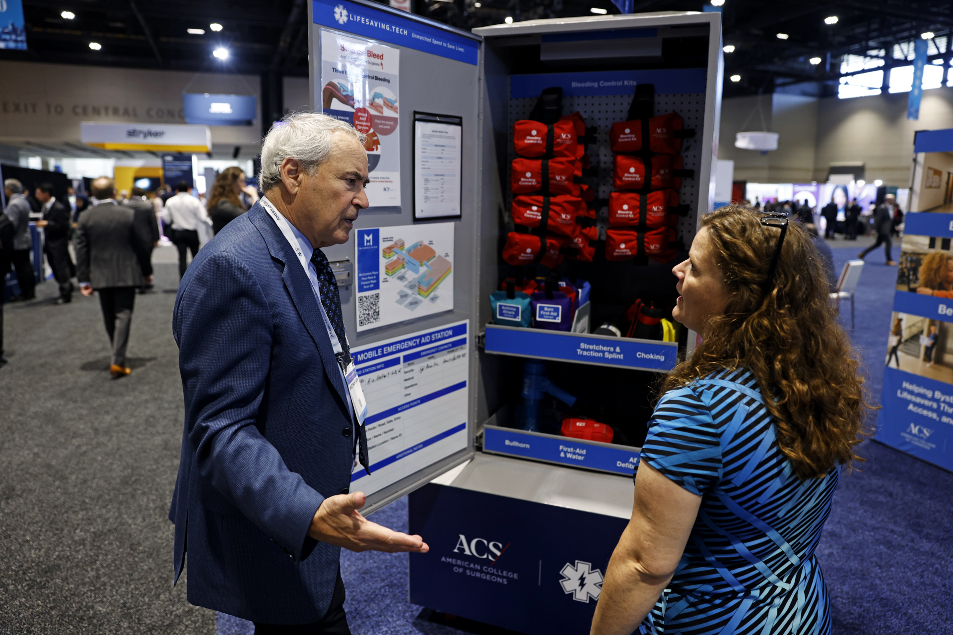 Innovation and Connections Take Center Stage in the Exhibit Hall